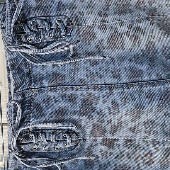 NWT PTCL Medium Wash Drawstring Front Flower Print Denim Miniskirt  Large - Picture 7 of 14